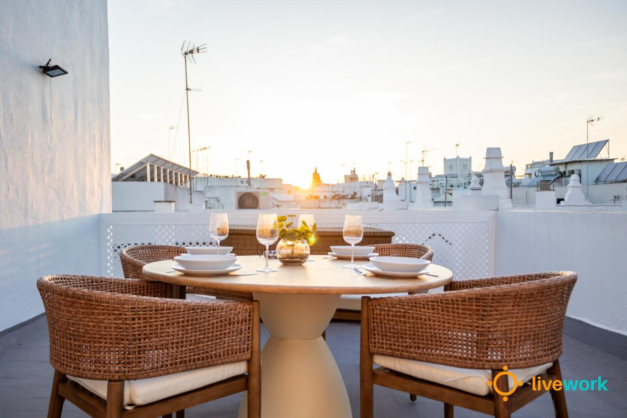 Terrace Home By Livework Кадис Екстериор снимка